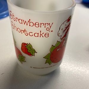 Vintage - clean - strawberry shortcake mug